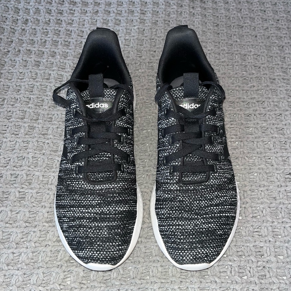 Adidas Women's Cloudfoam Sneakers Size 7.5